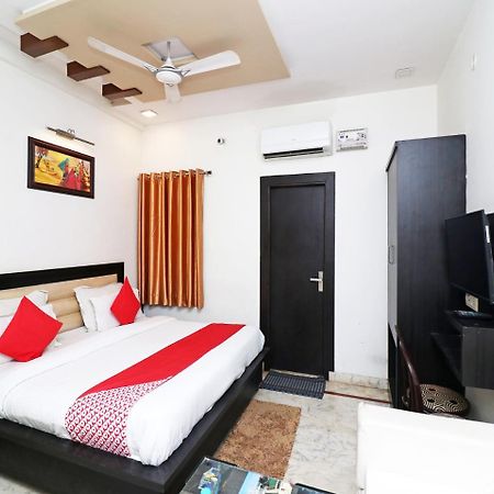 Hotel Aaradhya Residency Agra  Exterior foto