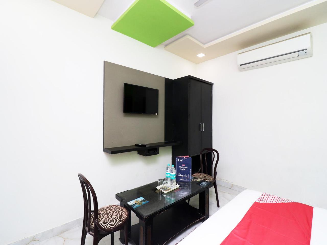 Hotel Aaradhya Residency Agra  Exterior foto