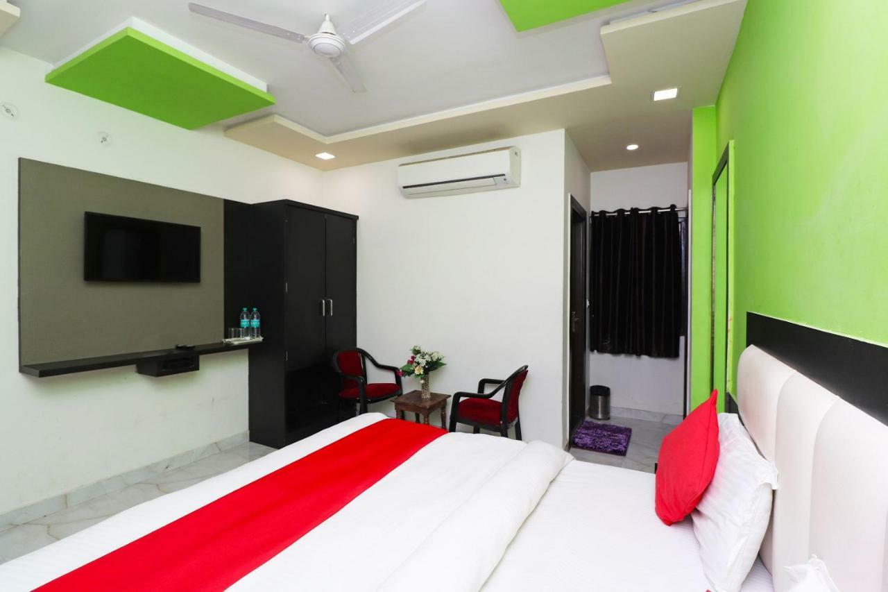 Hotel Aaradhya Residency Agra  Exterior foto