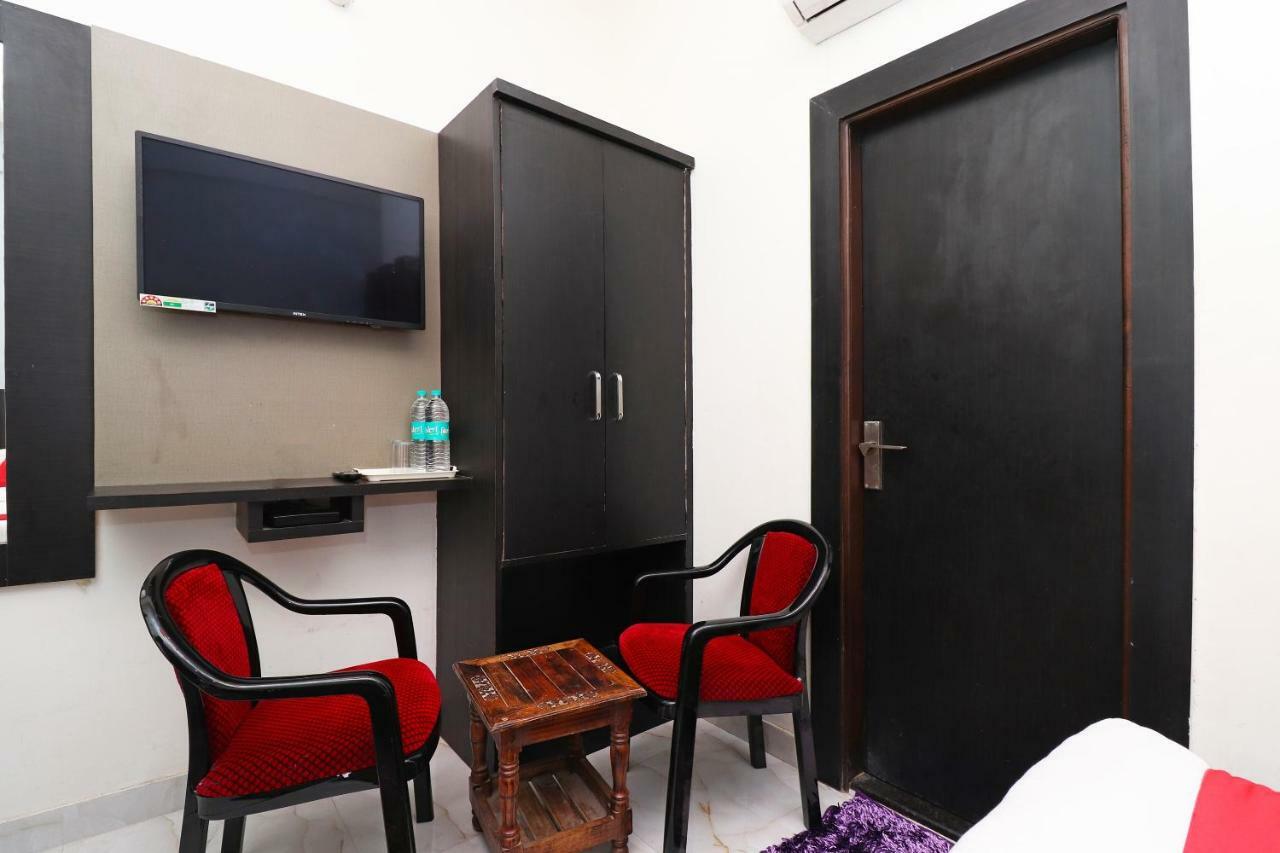 Hotel Aaradhya Residency Agra  Exterior foto